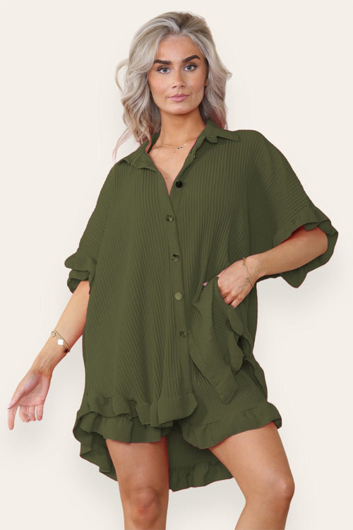 Women’s Casual Oversized Gold Button Pleated Frilled Ruffle Short Slee